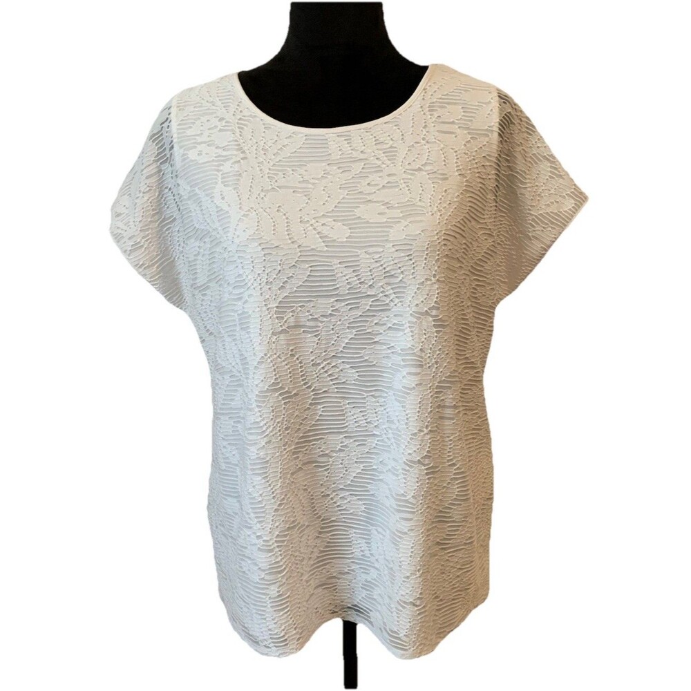 Chicos Easywear Size 1 Top Womens Medium White Textured Lined Stretch Cap Sleeve